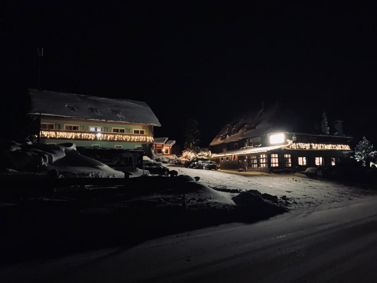 Gasthof Draxlerhaus Хоентауерн Екстериор снимка